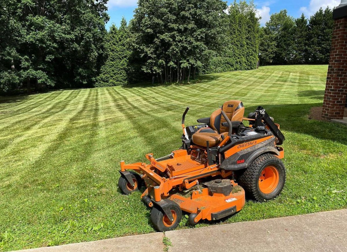 ScagPower's tweet photo. Some #SundayStripes from the Cheetah II.π₯
π·: Matt J.
#Scag #ScagPowerEquipment #ScagMowers #SimplytheBest #TheScagDifference #LawnCare https://t.co/ByttmkC0hM