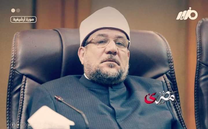 Salah35808718's tweet photo. #اقالة_وزير_الأوقاف  رجل قلبه معلق بغلق المسجد  والحجة كرونا 🤣🤣عاوزين وزير مسلم  #العيد_ثورة https://t.co/WrtHz8asY9