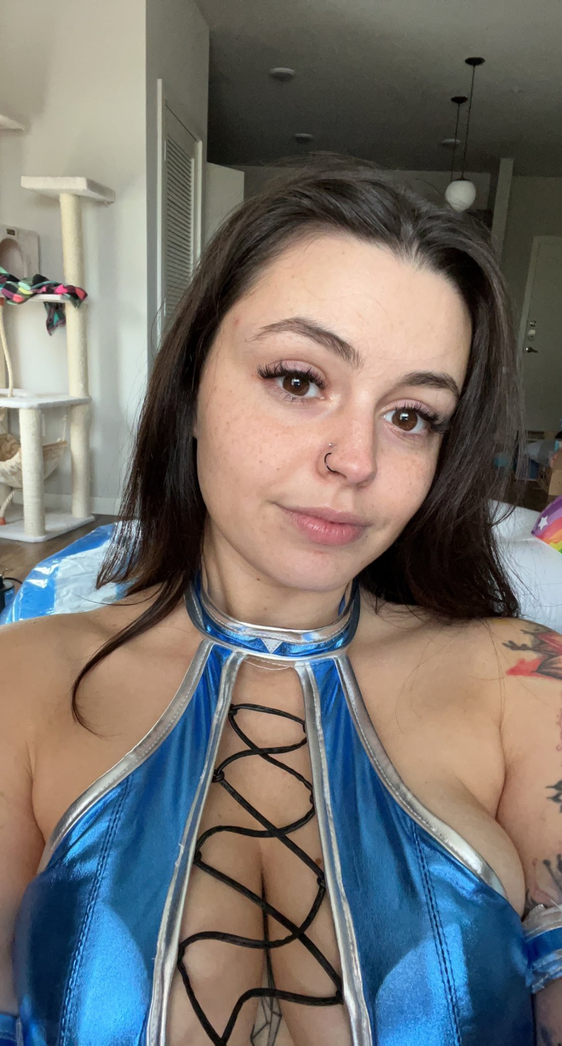 Mercy🌸 on Twitter: "COSPLAY STREAM OMGGGGG https://t.co/G0k01z9CDN https://t.co/06qcW7wbpi