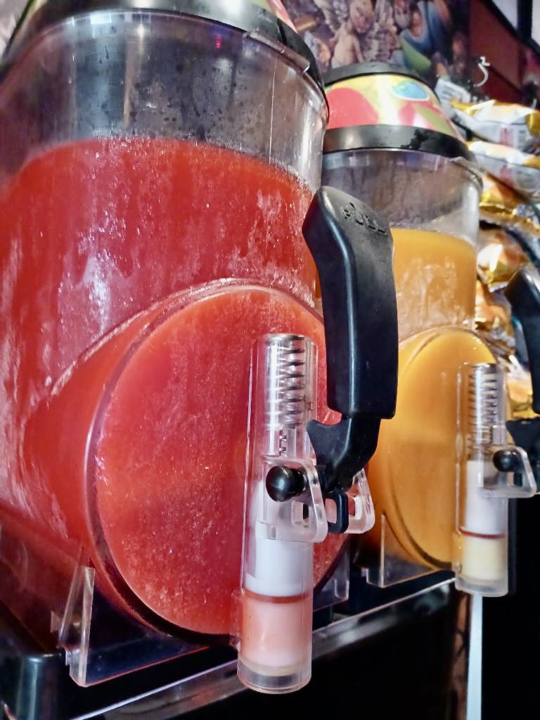 kinghoezhp1's tweet photo. Adult Slushies #3Elements https://t.co/rBOCwUcTB0