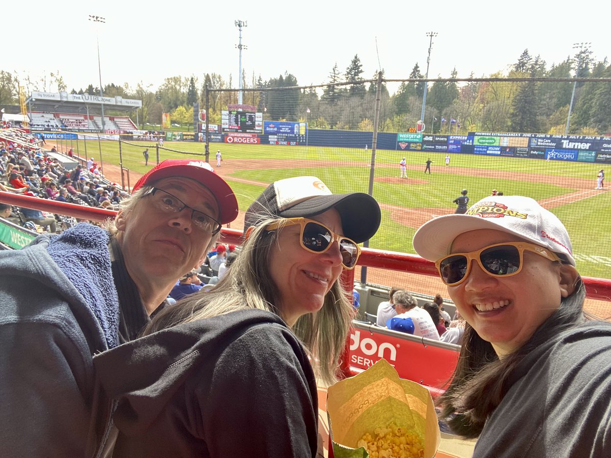 cloo2014's tweet photo. First @vancanadians game of the season and the mug has been slugged! ⚾️ #AttheNat https://t.co/9cjeyCUNBL