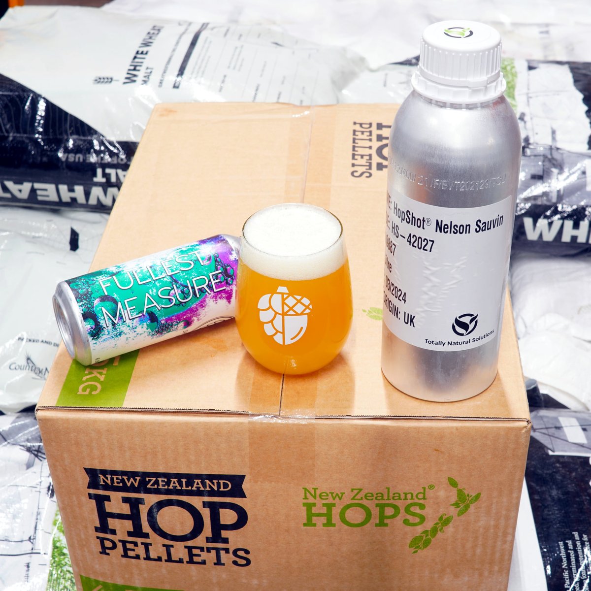 If you live in New York and have been interested in trying  <a href="/SapwoodCellars/">Sapwood Cellars Brewery</a> IPAs, @scottjanish and I sent a few cases to @bellportbeer, @hopsscotchny, @bellmore_beverage, #PortJeffBeverage, <a href="/Tullulahs_NY/">Tullulahs</a>, @swiftwaybeer, @greatsouthbar, @hicksvillebeer, and West Babylon Superstar