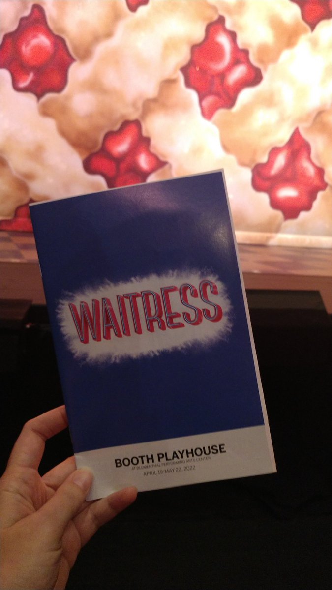 PiPPi1784's tweet photo. Ending this pie-cation with a front row seat to see @StephanieTorns. https://t.co/T7pd0bbzZ7