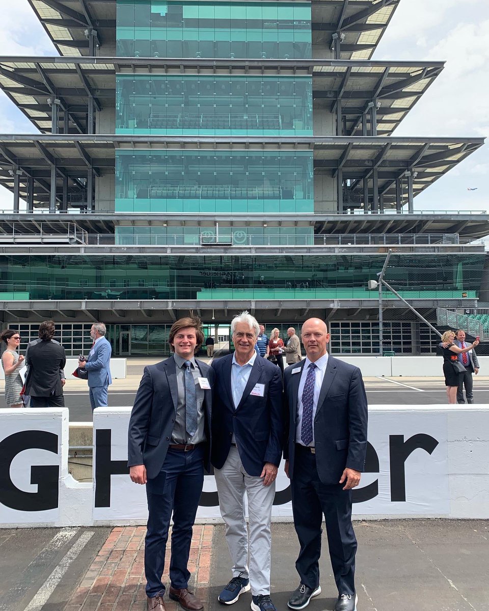 ChipTimmons's tweet photo. Spent the afternoon at a cool place with some cool people. @WabashCollege @IMS https://t.co/AUnUE0lONI