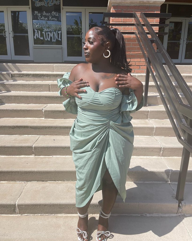 AmayaButler2's tweet image. 73 years later, and there still Ain’t No Show…
#youknowtherest #MCMXLIX