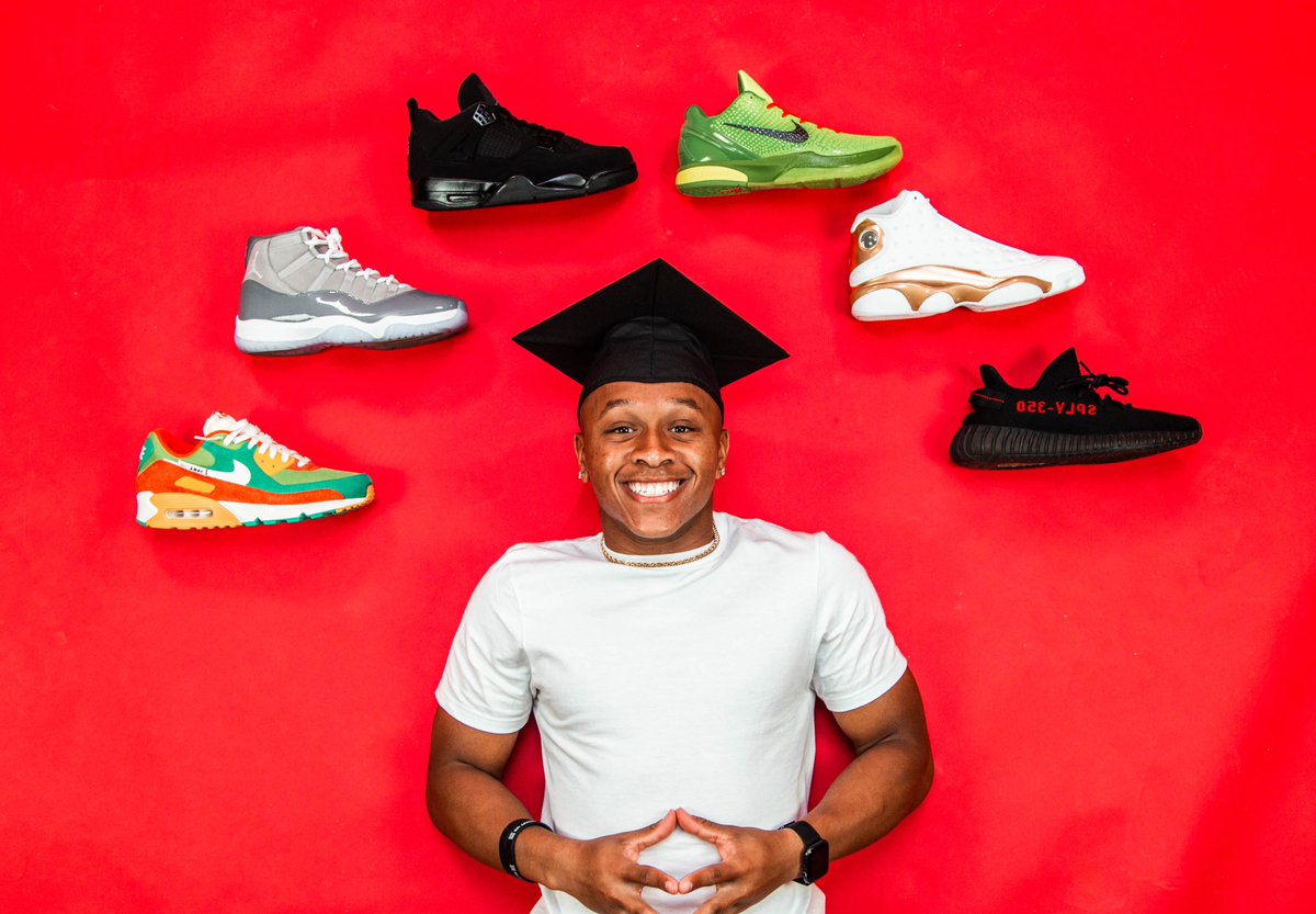 ksmileylewis's tweet photo. Yesterday’s price, is not today’s price 🎓

B.B.A in Management &amp; Minor in MIS ✅
7x on the Deans List ✅
Academic All American ✅

MBA…loading 💰 https://t.co/PoY2QUJ3KV
