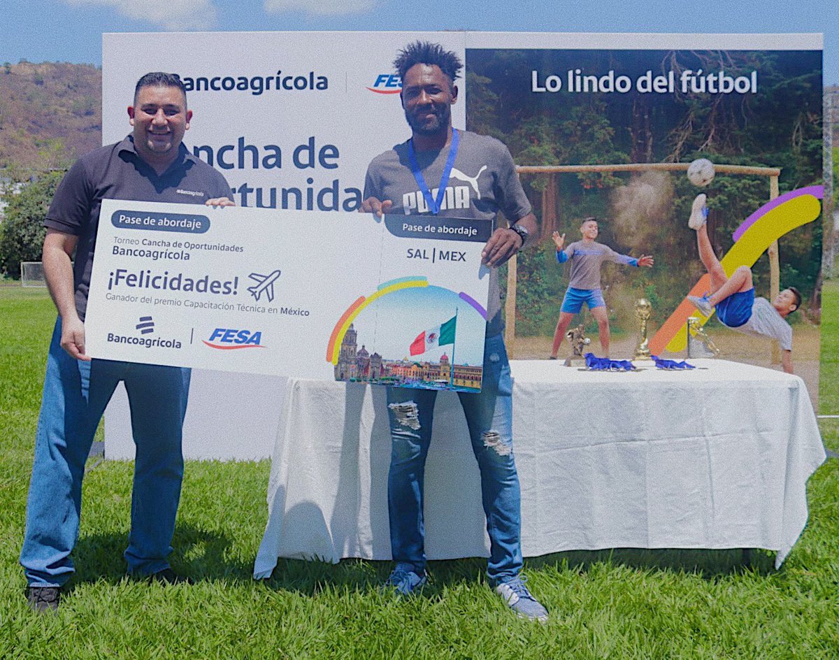 FESAELSALVADOR's tweet photo. El Torneo Cancha de Oportunidades definió a los campeones en Santa Ana de las categorías U12 y U13. Felicidades a EFM Nueva Santa Ana  y CD FAS. 🎉⚽️ https://t.co/wM7a2AtJjz