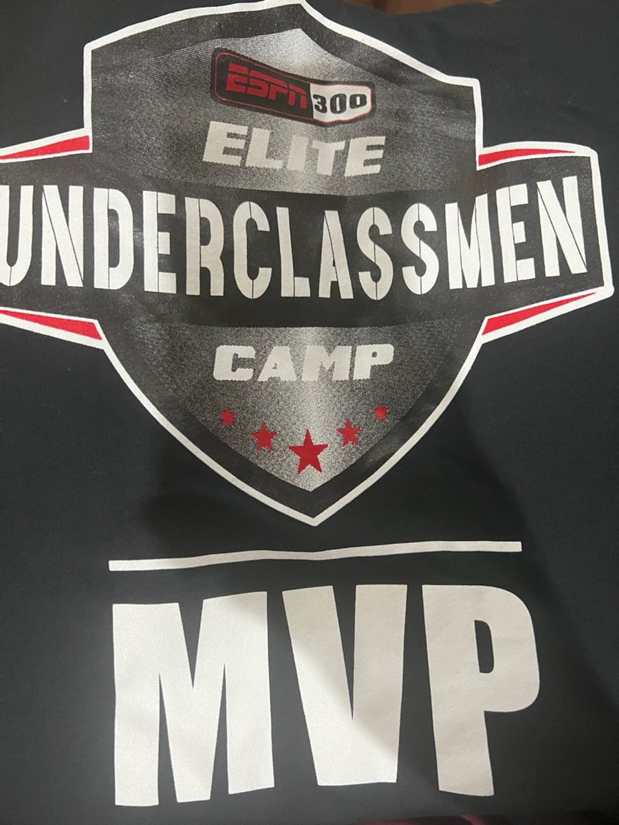 ChrisMi49712024's tweet photo. Congratulations @DrelonMiller for competing and getting MVP at WR in The #ESPNELITE300UNDERCLASSMEN CAMP 
@TheUCReport @247recruiting @GHamilton_On3
@TimVerghese @R_Brauninger @247Hudson https://t.co/jTVJlRQXui
