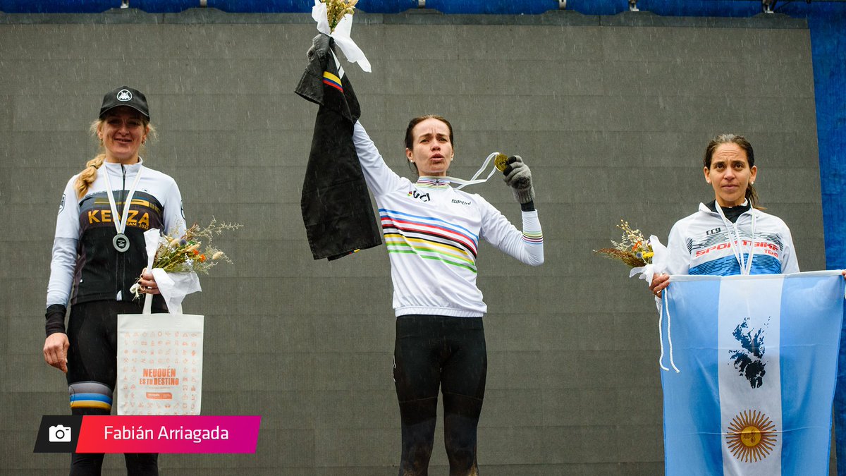 ESPNCiclismo's tweet photo. Resultados de la primera jornada del Campeonato Mundial Master de Cross Country:

Damas: 
Master A ➡️ Eliana #Caicedo
Master B1 ➡️ Karin #Tosato
Master B2 ➡️ Sandra #Pastor
Master C1 ➡️ Jimena #Florit 

#ESPNCiclismo https://t.co/mjJQiHkLnw