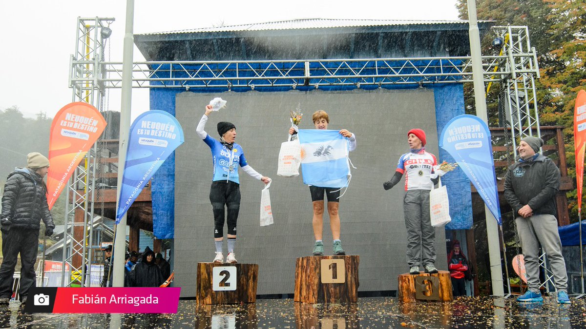 ESPNCiclismo's tweet photo. Más resultados en la categoría damas: 

Master C2 ➡️ Nuria Huenu #Iwan 
Master D1 ➡️ Gjertrd #Bo
Master D2 ➡️ Valerie #Coxhead 

#ESPNCiclismo https://t.co/yxZk7U6Cdu