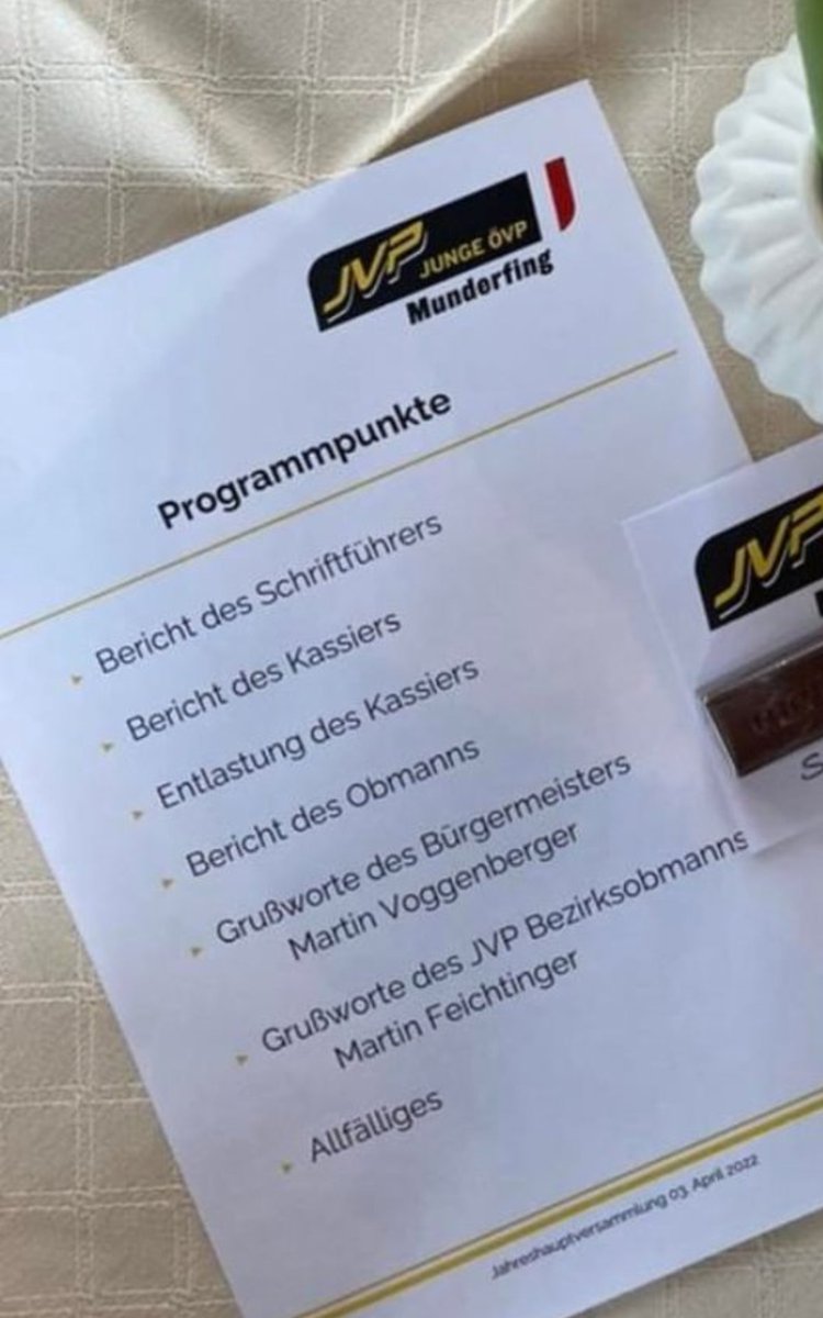 RMogyorosy's tweet photo. So etwas kann mich erheitern. #munderfing #programmpunkte #jvp https://t.co/kbl5j4NJV2