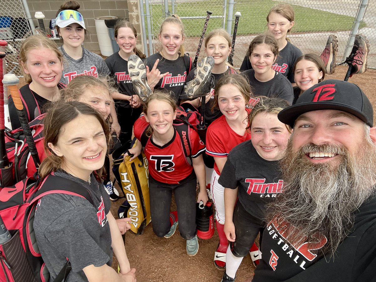 CoachCarah's tweet photo. Had a great time getting outside for practice today, only to get rained on for a bit. No matter, we got a lot of quality reps in, did some field cleanup, &amp; even got a little dance going. We play in the 14U division of the Pride Spring Opener next w/e and are fired up!
#T2ThatsWho https://t.co/xrQNUJVWw2