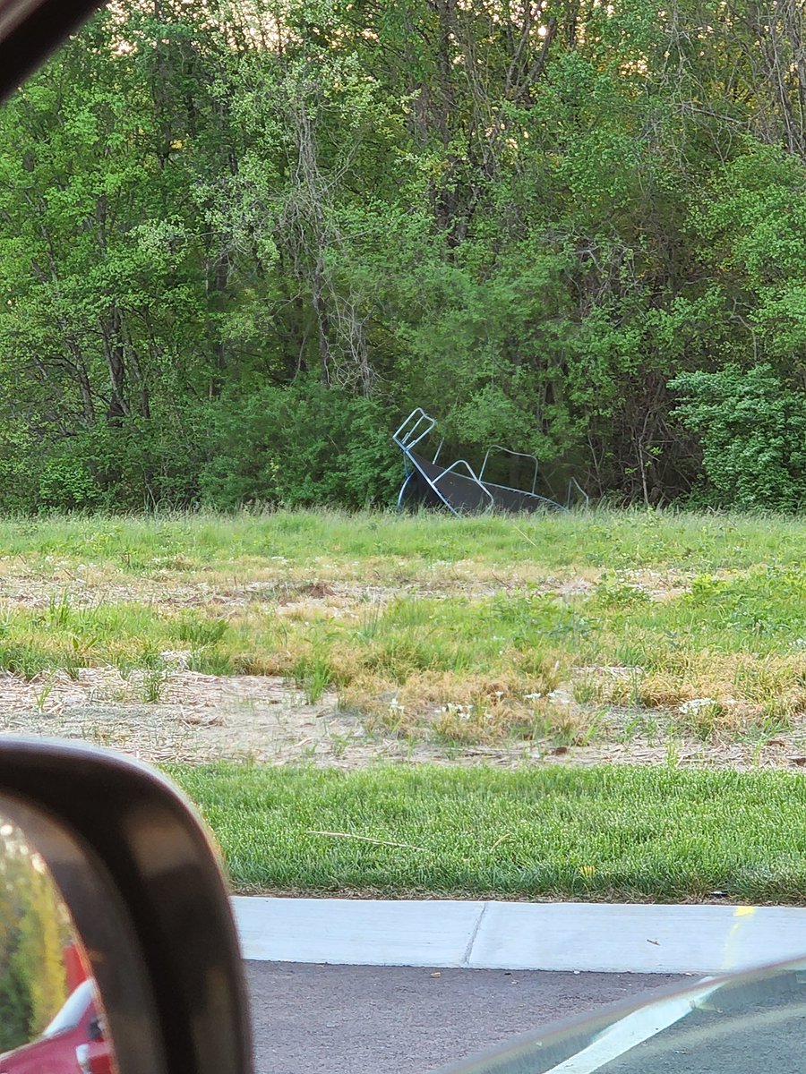 Hey @RuthSevereWx/@MboroSevereWx... placing a found Frisbee ad here. Franklin Rd and Rucker. #FreeStuff #NeedsAHome