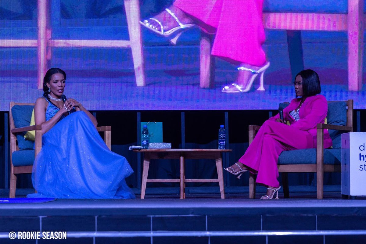 Wamukabwe's tweet photo. Pictures I just took of @Connie_Ferguson &amp; @roxyjonesk #stepintoyourpower https://t.co/5EgF7BdWgg