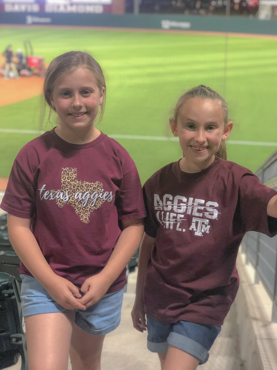 ktj82's tweet photo. Awesome Aggie sports weekend! Aggie softball win against Bama on Saturday and Aggie baseball win today against the Hogs! @AggieSoftball @AggieBaseball @AggieAthletics #DavisDiamond #OlsenMagic https://t.co/QtgoCOQHUY