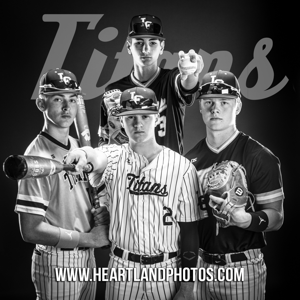 hpandd's tweet photo. I was working on Lewis Central baseball individual senior banners, this was just a quick shot at the end. Siiiick! If you want this for your team in the future, please follow me. @lewiscentralcsd #lewiscentralboosterclub @LCHS_bsbl #studioshot @nikonusa https://t.co/Ie5x5a7Pml