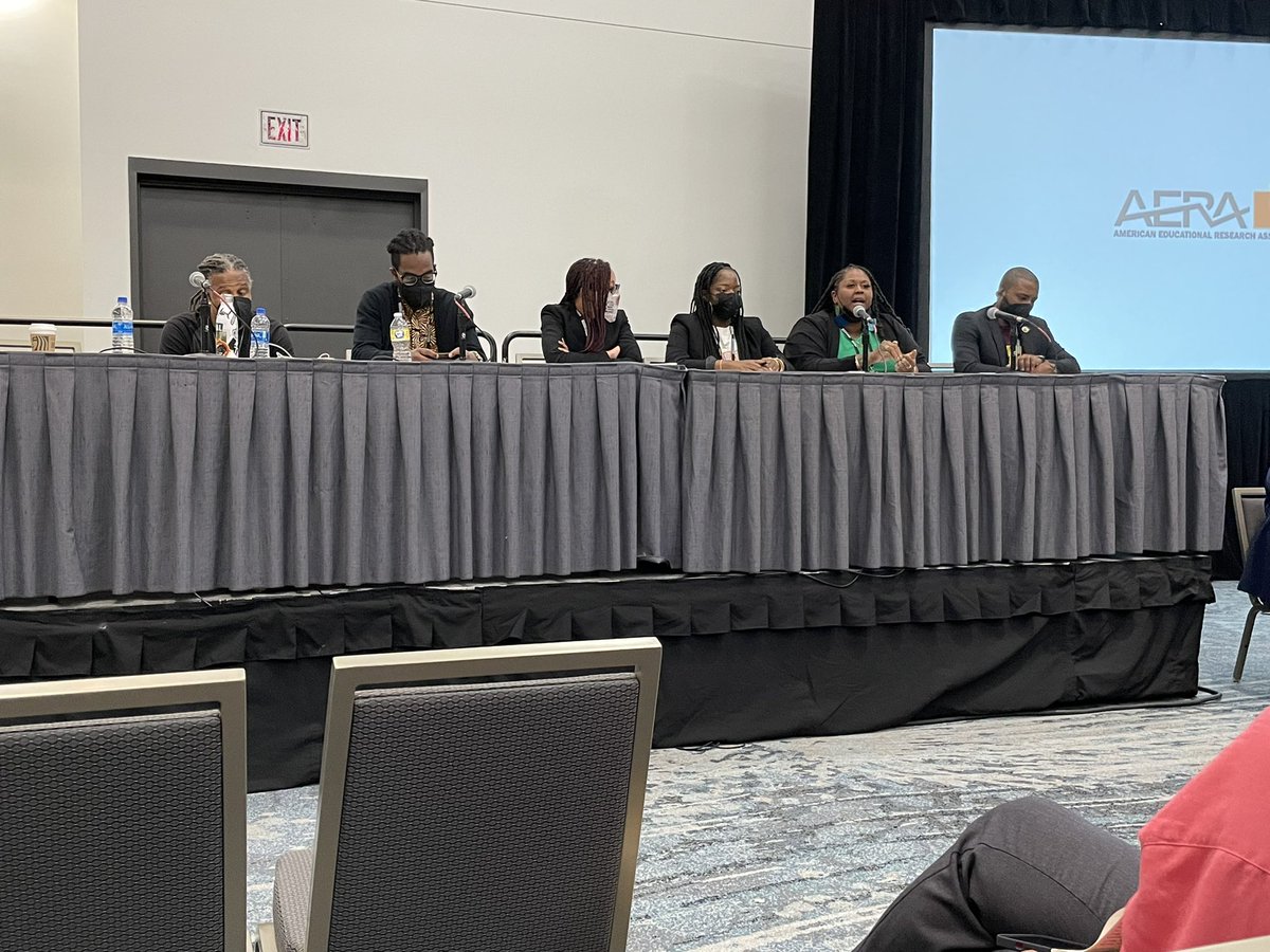EToddBreland's tweet photo. Powerful lessons from organizers, educators &amp; researchers: Police-Free Schools: Education Research and Antiracist Movements @cocoqueendom @patricehill @4EdJustice @El_Jemedari @DecoteauIrby @NAACP_LDF Dave Stovall #AERA22 #AERA2022 https://t.co/hoRz1WgcDZ