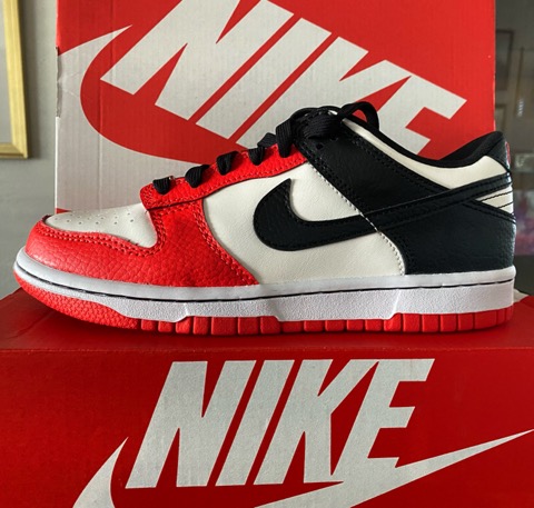 j3_kix's tweet photo. DM me for deets #Sneakers #sneakerheads https://t.co/weGAXIXDV4
