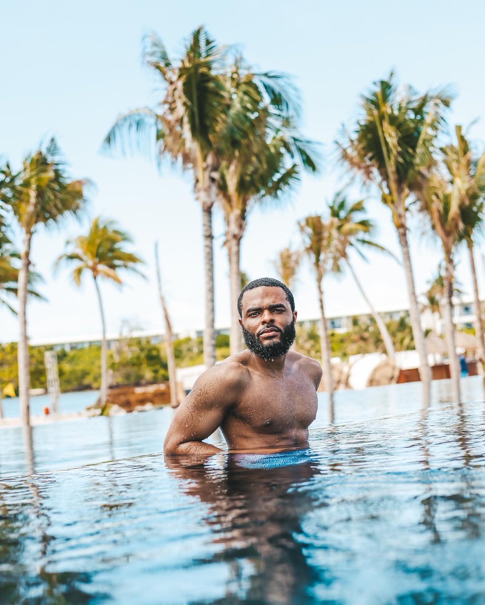 _DJWake's tweet photo. Figuring out how to turn vacations 🇲🇽 into a forever thing https://t.co/U3kpIfOSMn