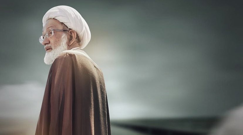 مِنْ "ليلةِ القدرِ" حتى "نُدبةِ الفرَجِ"
جئناكَ والشوقُ يغلي داخلَ المُهَجِ

متى ستأتي؟! إليكَ الشوقُ أتعَبَنا
عيدٌ بلا "أنتَ" .. عيدٌ غيرُ مُبتهِجِ

تعالَ "عيداً" .. تَوهّجْ بيننا قمراً
مُذ أن رحلتَ افتقدنا لمحةَ الوهَجِ