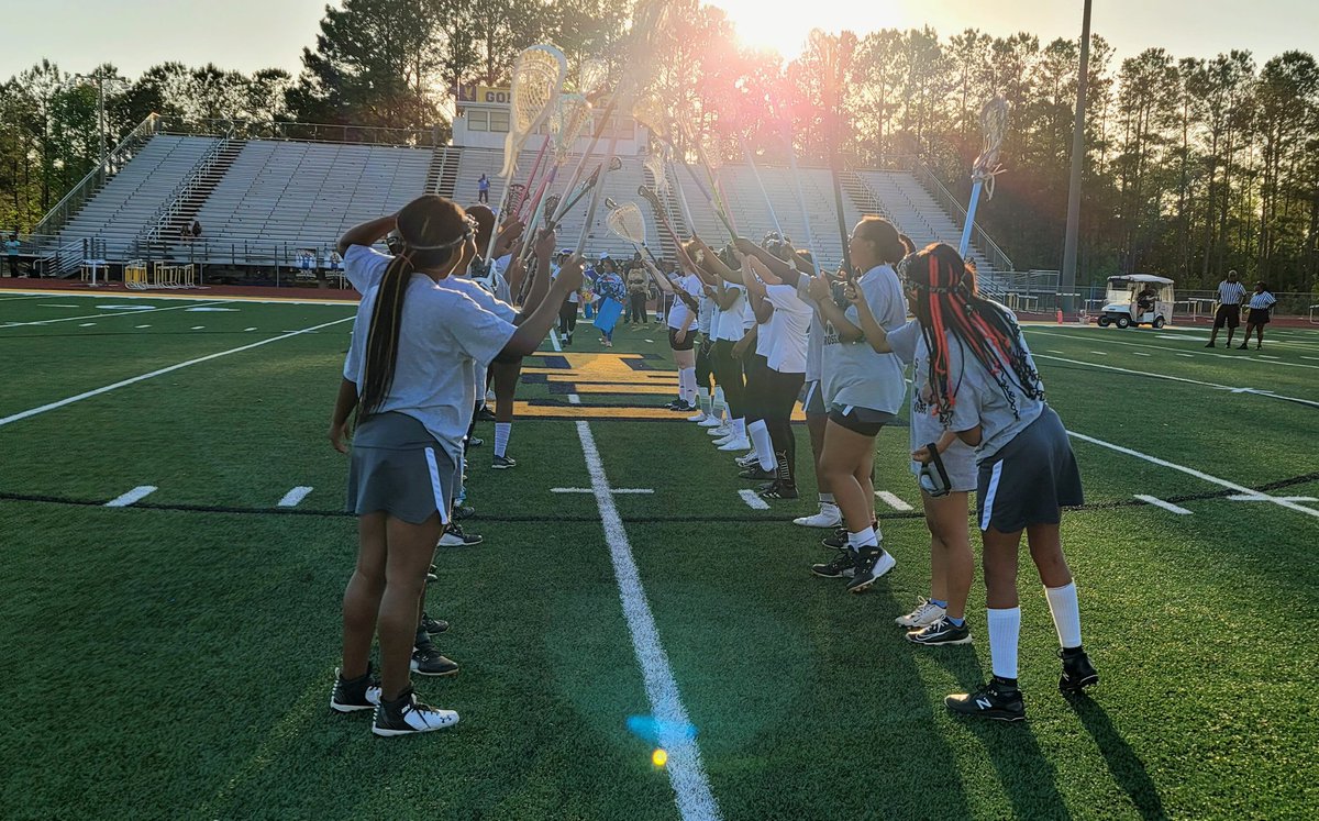 LandingLax's tweet photo. We finished our season out Friday night with a celebration of seniors from Eagle's Landing and The Hawkettes. Both sides competed and left it all on the field.  I'm especially proud of the young Eagles that turned it on. Just like birds learning to fly, THE ONLY WAY TO GO IS UP. https://t.co/Zih3dnEghr