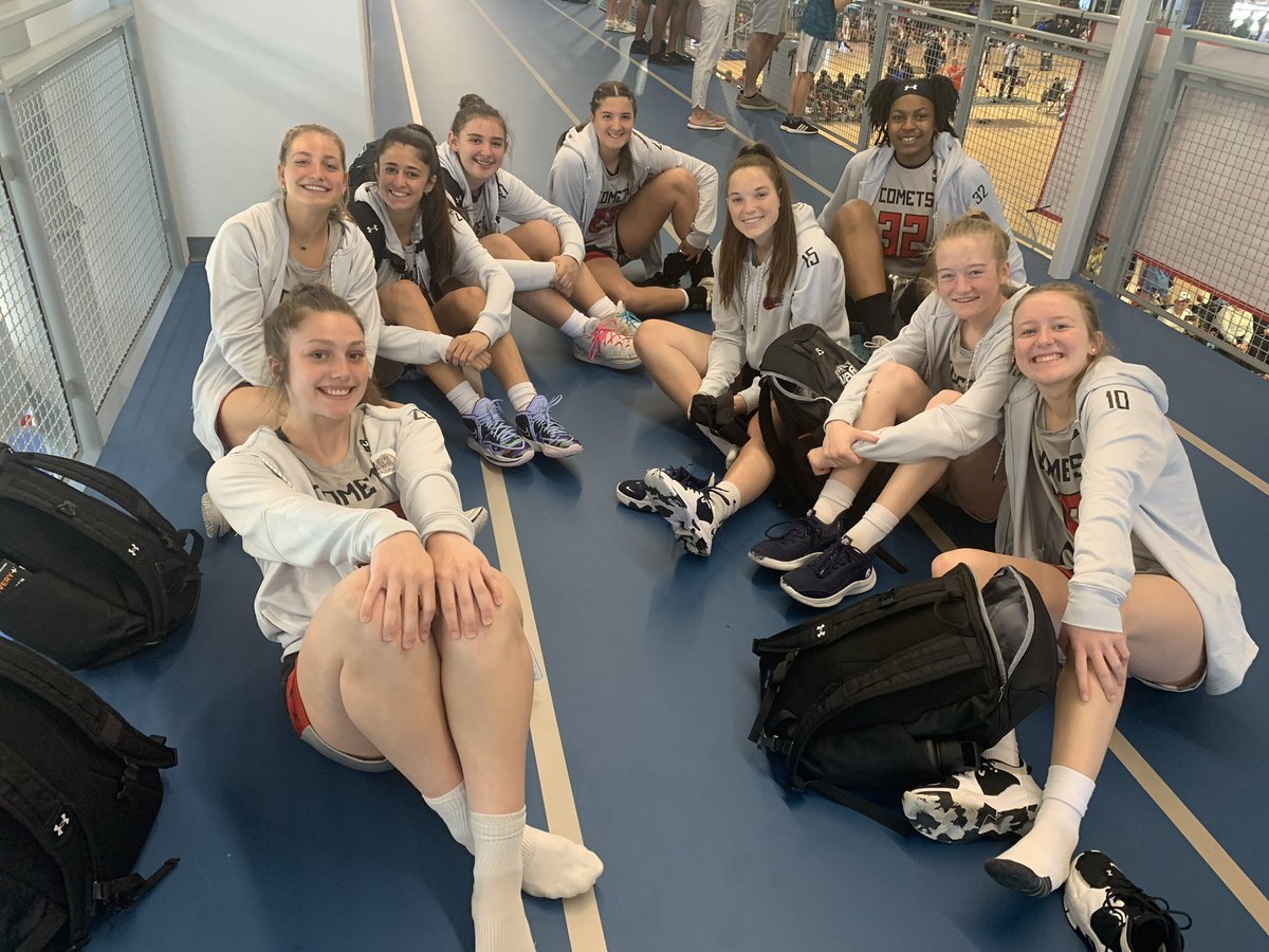 @UANextGHoops Session 1 in the books! 2024 @CometsBallers finish 5-0 against tough, talented and well coached @become1WBB @azelitebball @NebraskaAttack @wceua @GTS_Fusion & win our pool. Thx @SelectEventsBB for a well run tourney. #IronSharpensIron #AttitudeDeterminesAltitude