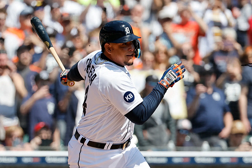 tsisaia's tweet photo. Saturday Momento Gelato and Coffee showed its potential as Corktown's ice cream gathering spot. Summer weather popped out and @Detroit was abuzz. Miguel Cabrera even hit his 3000th. Our customers reflect the diversity of where we serve, and they came out in droves (NYTimes photo) https://t.co/7FIOqJfgsF