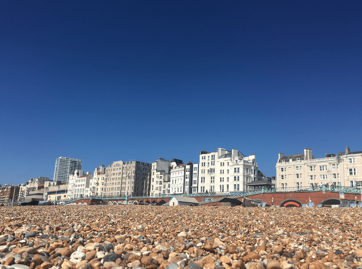 KhalilInfo's tweet photo. Happy Monday #Brighton &amp; #Hove! 🤩

Ask about our 'Rent Guarantee Scheme' 💯

🏠Your property continues to pay you rent even if it's empty.

😊 A rental income and great return on investment without the challenges that managing tenancies can present.

#Landlords #MondayMotivation https://t.co/Gk5piHCRdM
