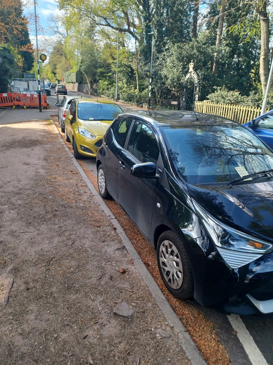 Lymm Police tweet media