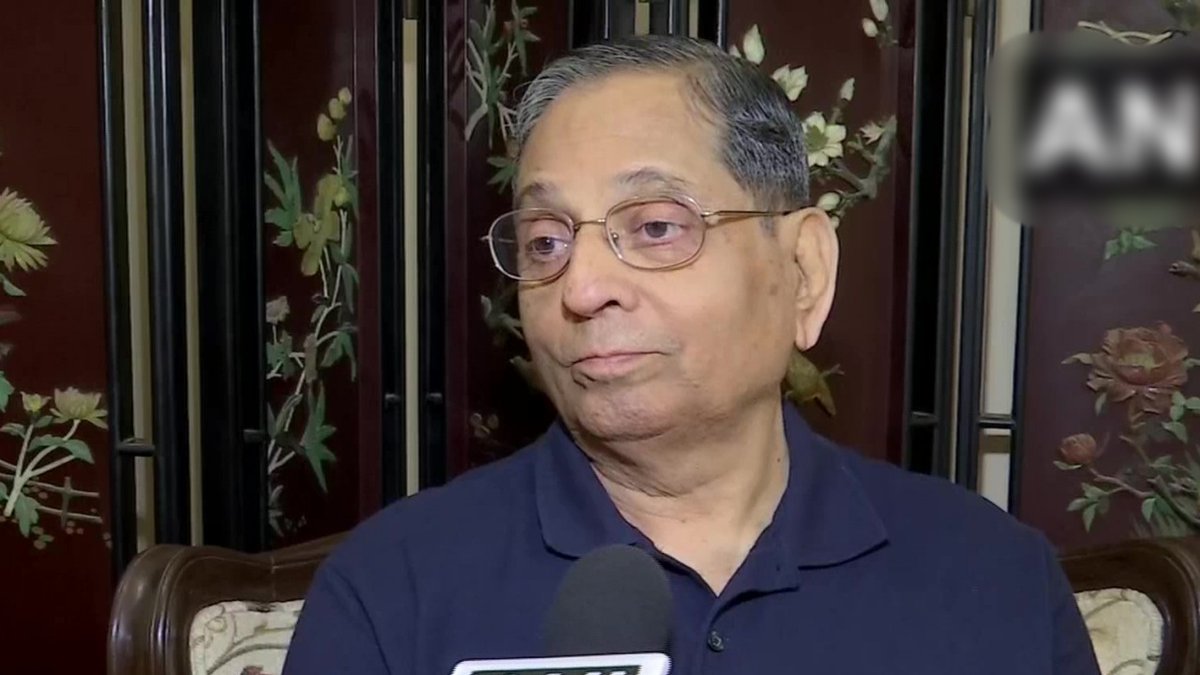 TV9Marathi's tweet photo. https://t.co/pEvWnqq2VA
Madhav Godbole passed away : निवृत्त केंद्रीय गृहसचिव माधव गोडबोले यांचं निधन; पुण्यातल्या राहत्या घरी घेतला अखेरचा श्वास
#madhavgodbole #cardiacfailure #Pune
अधिक बातम्यांसाठी क्लिक करा https://t.co/pJlmH04UAs https://t.co/aurb9nAfMj