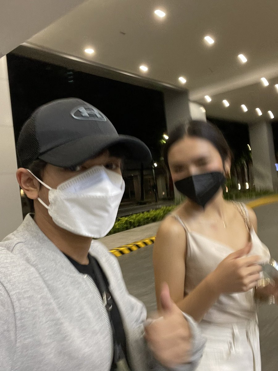 ncomiajr's tweet photo. baka bgc aesthetic yan @francinecarreld 

NEXT TIME WITH U @/KUYA FRANCIS
(totropahin po) https://t.co/qCgdIRDXV1