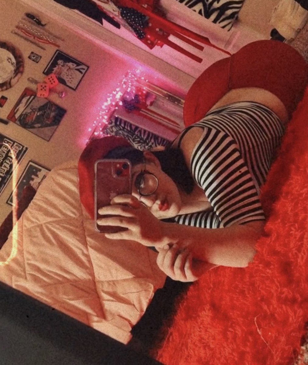 chchcherry_b0mb's tweet photo. 🍒🍒🍒 https://t.co/hXYAEQeMvT