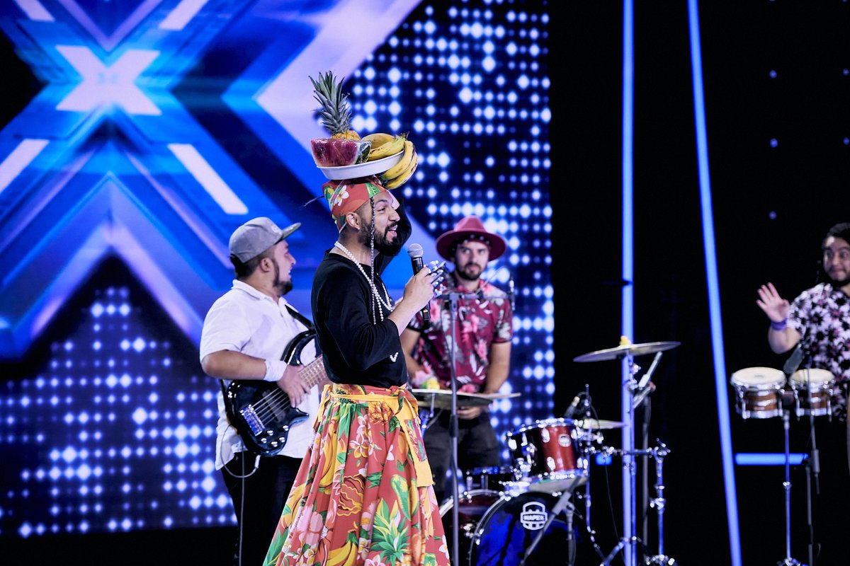 CanalRCN's tweet photo. #FactorX | Los muy talentosos @RioKumbia se quedaron sin silla por decisión de su mentora 🤯🎙️ ¡Conéctate a nuestra señal en vivo! https://t.co/JPL7TbGHaz https://t.co/qjKubaV8cl