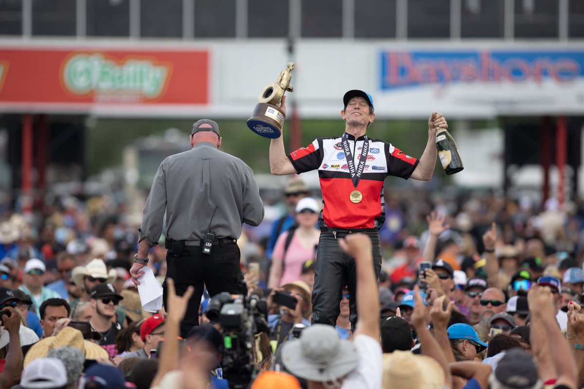 Houston Raceway (@houstonraceway) on Twitter photo 🏆 Congratulations to the winners of the final @nhra #springnats at Houston Raceway. @EricaEnders9 <a href="/BrittanyForce/">BrittanyForce</a> <a href="/MattHagan_FC/">Matt Hagan</a> <a href="/SJR_Racing/">Steve Johnson Racing</a> 🏆 Congratulations to the winners of the final @nhra #springnats at Houston Raceway. @EricaEnders9 <a href="/BrittanyForce/">BrittanyForce</a> <a href="/MattHagan_FC/">Matt Hagan</a> <a href="/SJR_Racing/">Steve Johnson Racing</a>