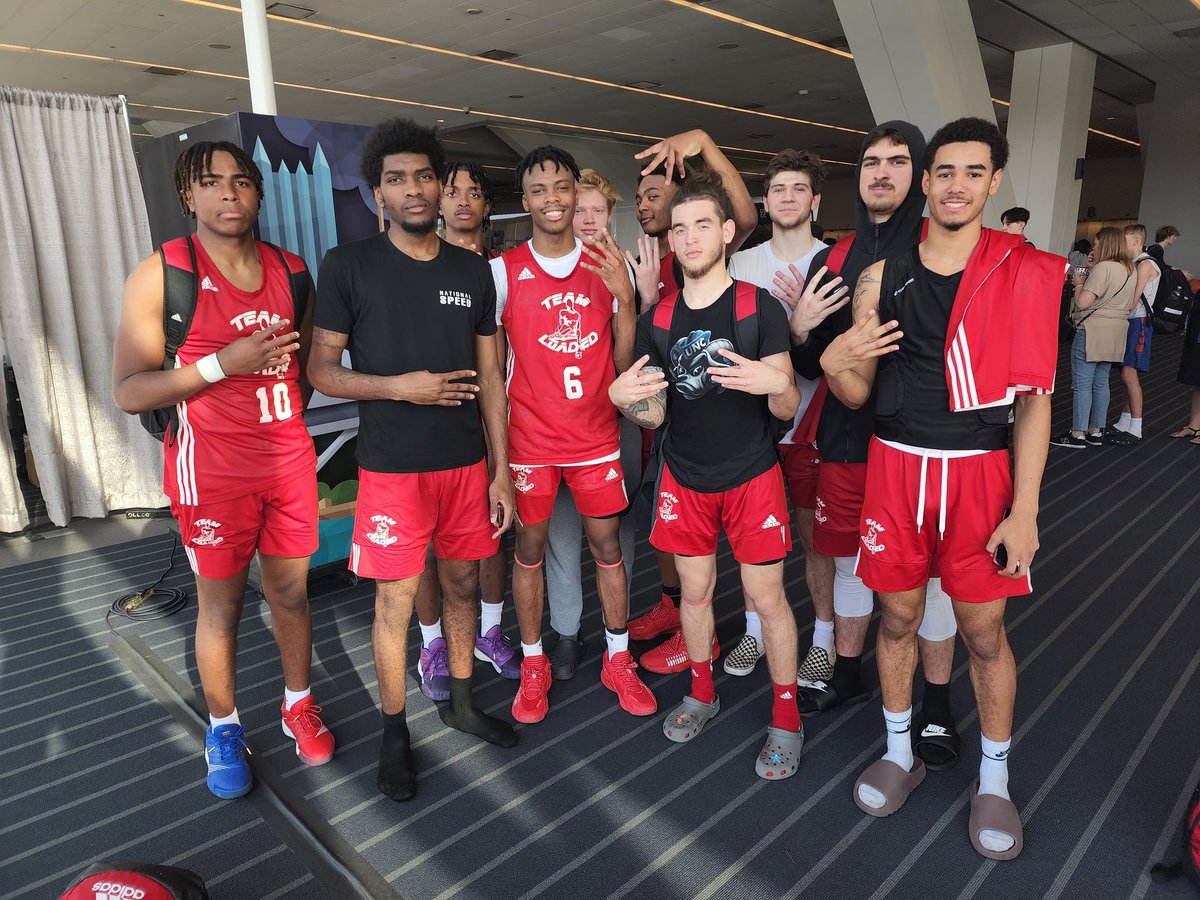 AaronFilippini's tweet photo. Man did these guys play this weekend! Lost by 1 point in the Championship game versus Jersey Force HGSL. I'll ride with these guys any day! #loaded757 https://t.co/CXVGbfk3VA