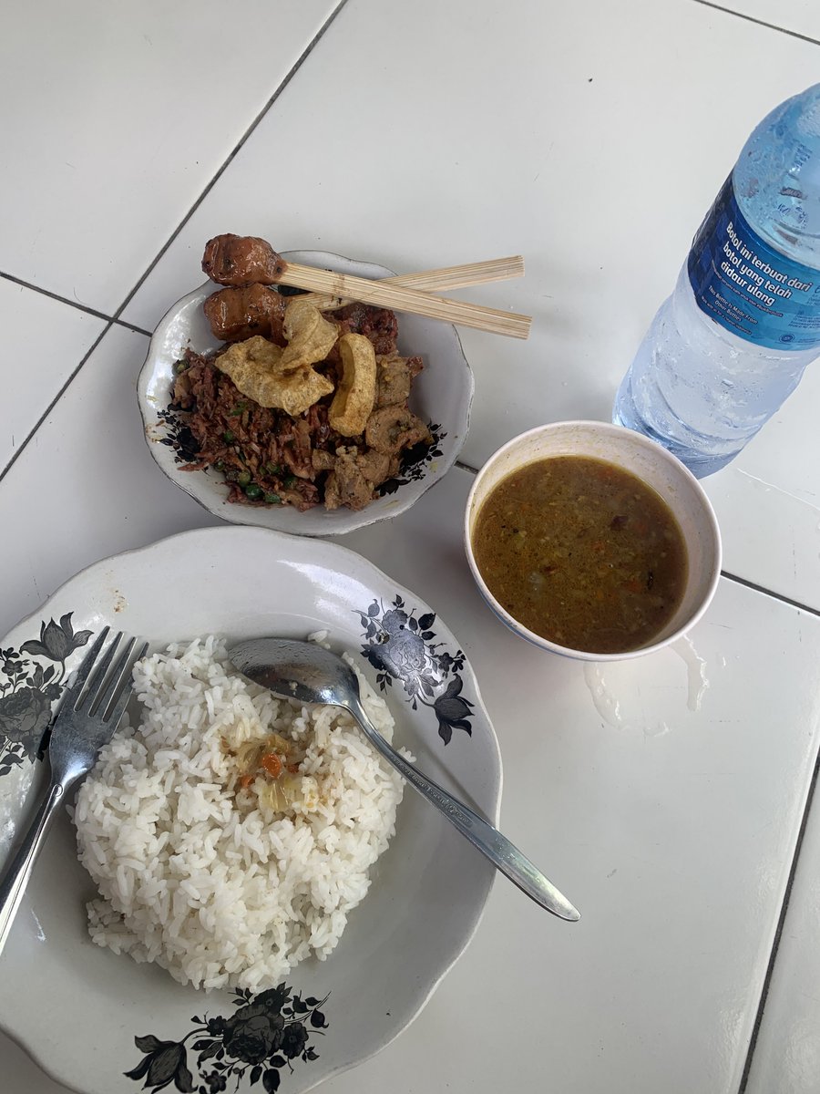 tuguskrisna tweet media