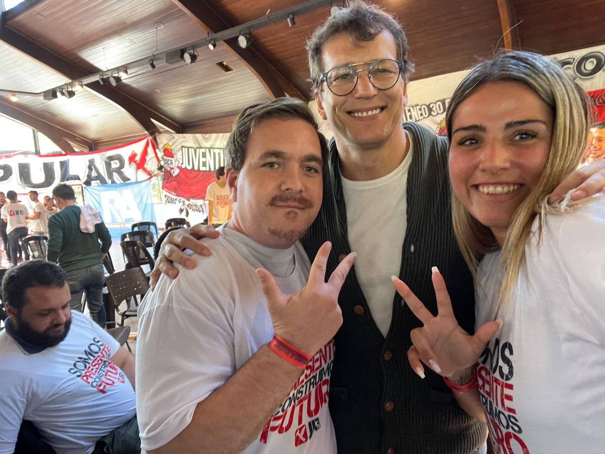 MRaquelHerrero's tweet photo. Felicitaciones @jradicalcaba
Cientos de jóvenes radicales, comprometidos, militantes, con fuertes convicciones,se reunieron este fin de semana para debatir sobre los temas que interesan y preocupan a todos los Argentinos
#UCRUnida
#congresoJRCABA https://t.co/8o6fkNVjcK