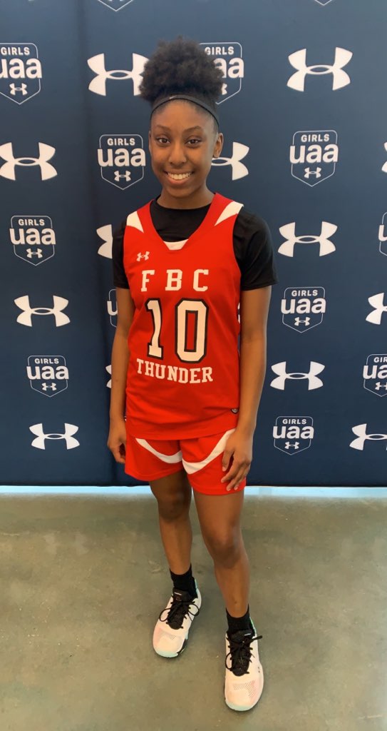 BirtLadon's tweet photo. Proud of this team this weekend in Hoover. Went 5-0 this weekend and finished with a 1 point win vs a good team from Seattle in which we trailed the entire game. @2024Fbc @FBCthunderbball @UANextGHoops https://t.co/G5exqn67e0