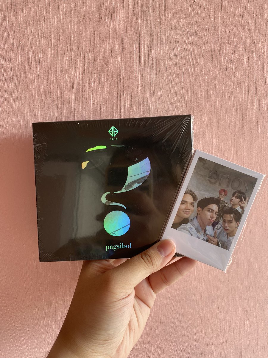 salorshanneo's tweet photo. Dumating na rin ang Pagsibol EP ko 🥹💖 @SB19Official #SB19 #PagsibolEP https://t.co/zLbxzfTtxM