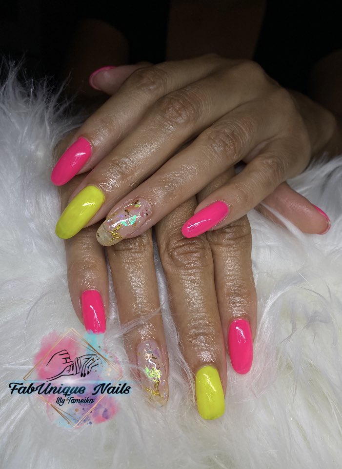 FabUnique_Nails's tweet photo. Book me on https://t.co/vtSxhA1M7K

#nails #selftaught #homebased #dmvnailtech #blacknailtech #exploremore #mdnails #bookme https://t.co/0LjFazRFE8