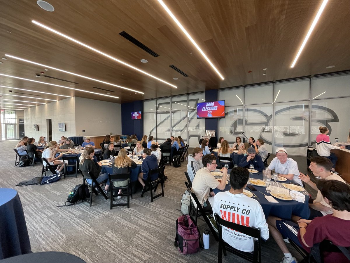Sunday SAAC Elections 🗳 
&amp; last <a href="/ZagSAAC/">Gonzaga S.A.A.C.</a> meeting of the year 😨 

This groups is literally one of the best SAACs in the nation! Thank each one of you for all your hard work. 

55+ reps from all 14 sports 🤩 
Next year will be 🔥🔥🔥
