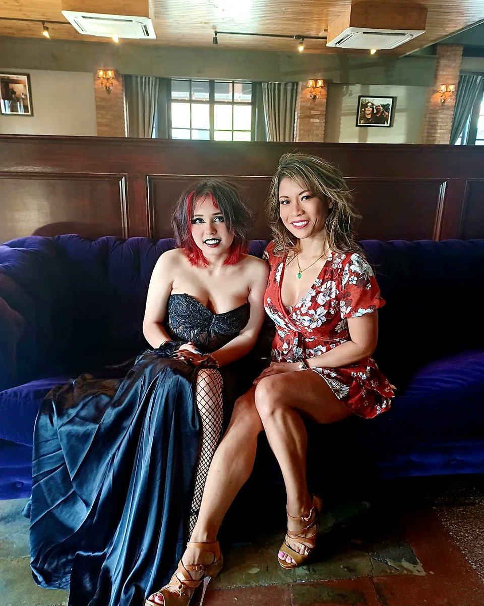 djexgirl's tweet photo. Oh my where has the time gone??! My beautiful sweet baby Yas 🥰🥰 #jrprom #prom2022 #shegotitfromhermama 😍😍 https://t.co/frIkbVBz7X
