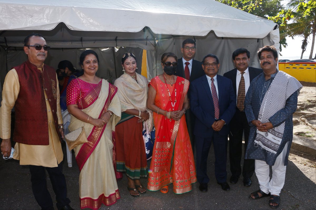Arun Sahu (@ambarunsahu) on Twitter photo Unveiled the statue of Mahatma Gandhi at Cedros along with former PM Hon’ble Mrs Kamla Persad-Bissesar 🙏 <a href="/IndiainTandT/">India in T&T</a> <a href="/IndianDiplomacy/">Indian Diplomacy</a> <a href="/iccr_hq/">ICCR</a> <a href="/SecretaryCPVOIA/">Arun Kumar Chatterjee</a> Unveiled the statue of Mahatma Gandhi at Cedros along with former PM Hon’ble Mrs Kamla Persad-Bissesar 🙏 <a href="/IndiainTandT/">India in T&T</a> <a href="/IndianDiplomacy/">Indian Diplomacy</a> <a href="/iccr_hq/">ICCR</a> <a href="/SecretaryCPVOIA/">Arun Kumar Chatterjee</a>