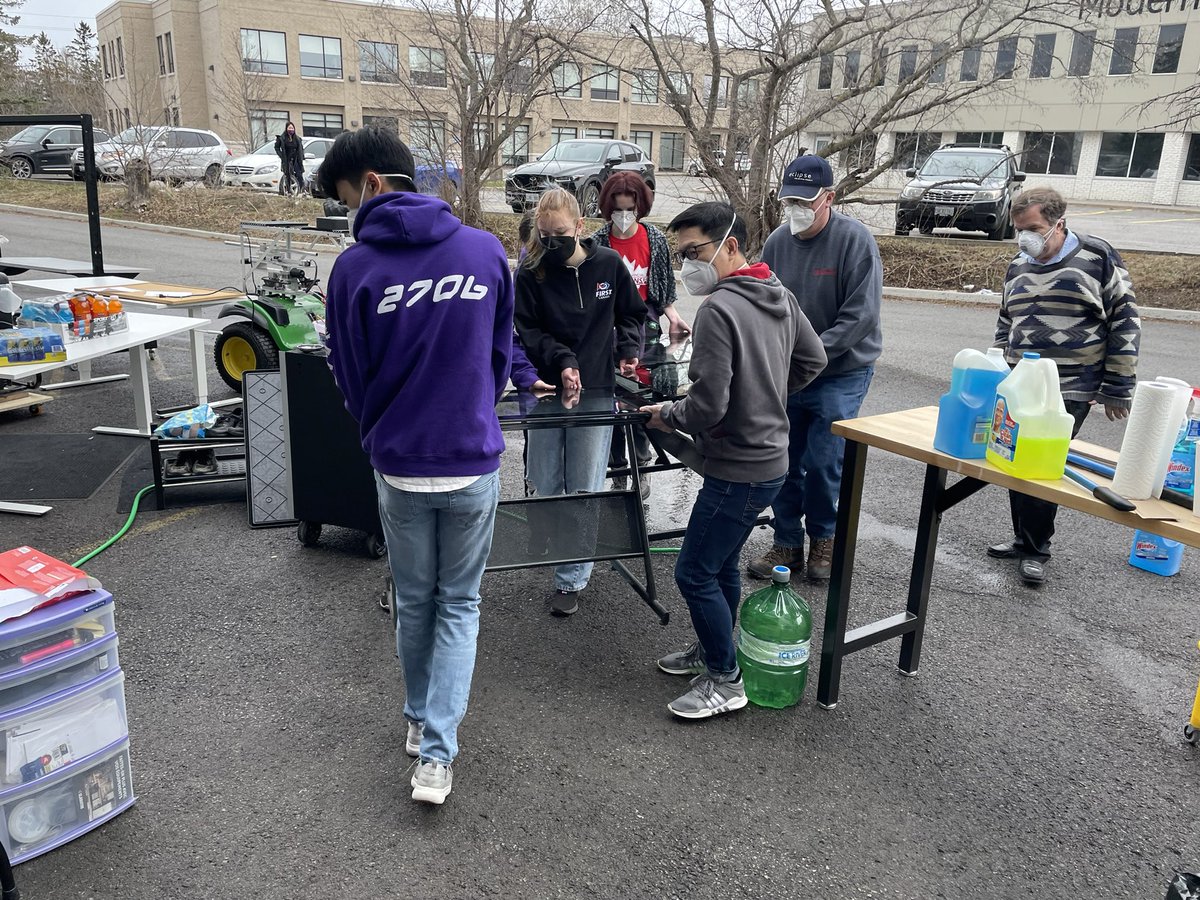 frc2706's tweet photo. Amidst watching the amazing Championship matches in Houston, our team spent this weekend helping sponsor MVS Remote Video Systems move to another unit. Students cleaned, painted, washed, moved, and installed everything! #morethanrobots #partnership #willworkforpizza https://t.co/13PaNNLSh5