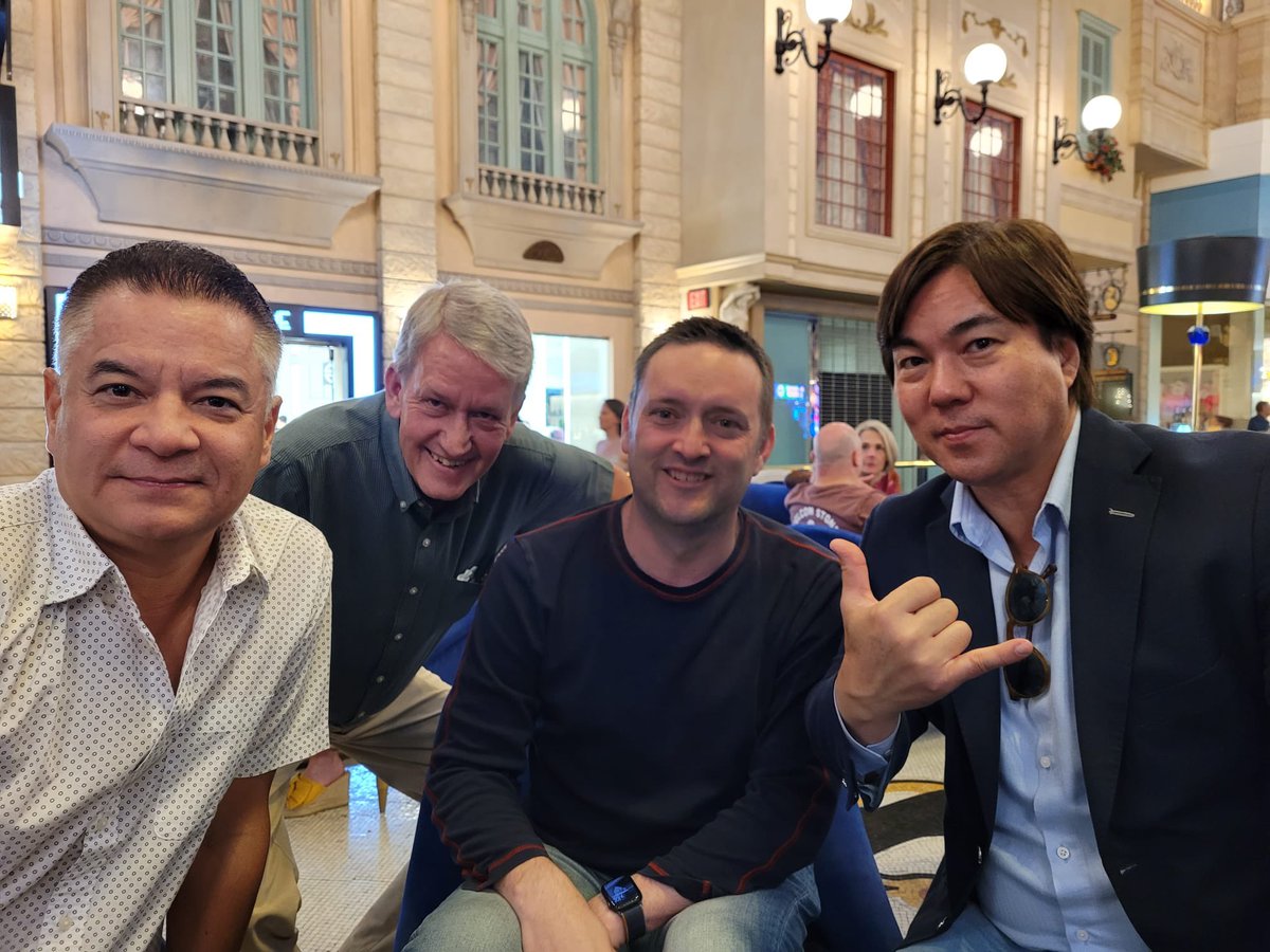arcadian_la's tweet photo. Some of our team members @joewaltzer, @al_giebel& Bryan Head were happy to meet with Craig Panter! They are in Las Vegas for the @nabshow_newbies!
#nabshow #nabshow2022 #mediaandentertainment #videotranscoding https://t.co/ytiEp31snm