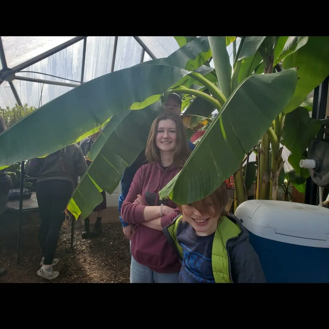 LCHSEcoVision's tweet image. We had a 4H club come for a tour at a school, they loved it!!