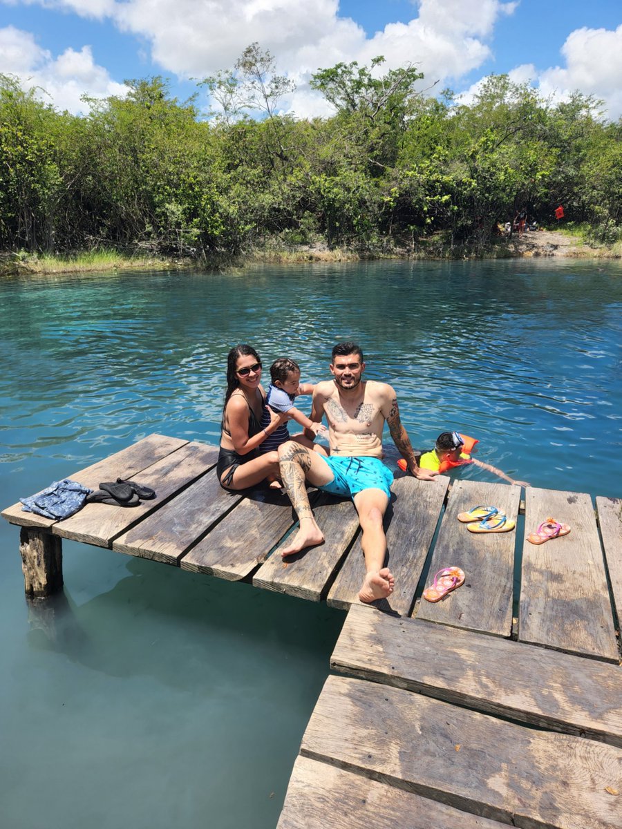 Excelente viaje ❤️🏞
(Petén, Sayaxché, Crater Azul)