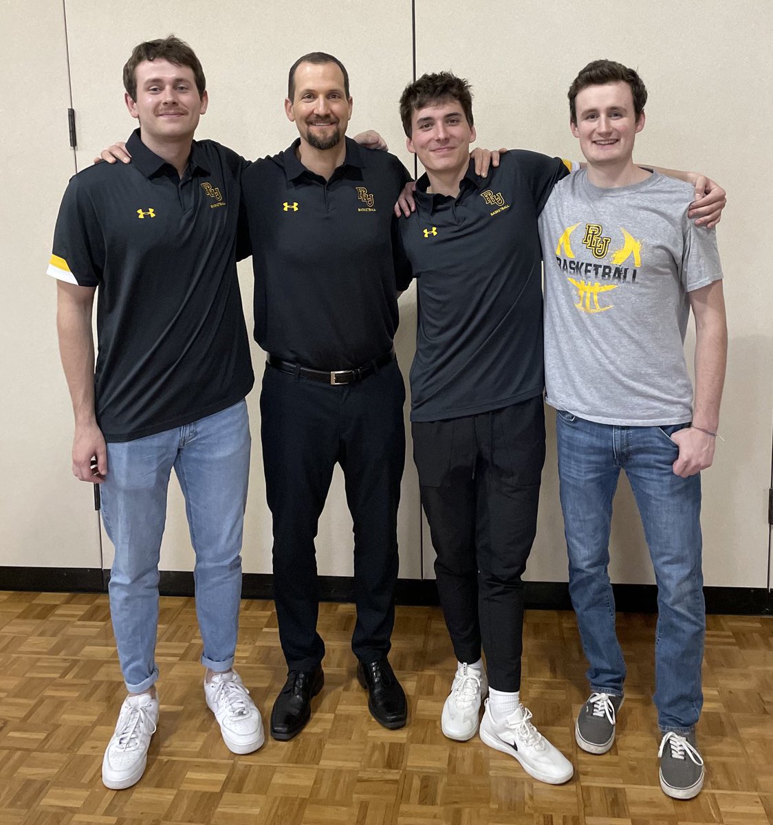 PLUcoachmurray's tweet photo. What a great night honoring these three seniors for their contributions to our program. Can’t wait to see what they all accomplish in life! #lifelongturkeyhunters #MBBiD #golutes ⁦@PLU_Mbball⁩ https://t.co/7cEif8lIYr