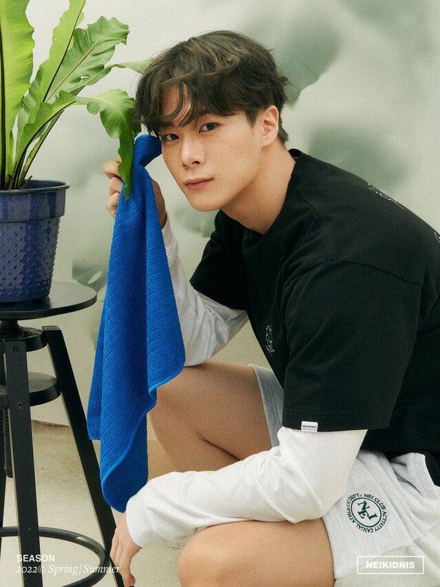 貴重⭐︎astro ムンビン　NEIKIDNIS パジャマ 貴重⭐︎astro ムンビン NEIKIDNIS パジャマ NEIKIDNIS ASTRO ムンビン