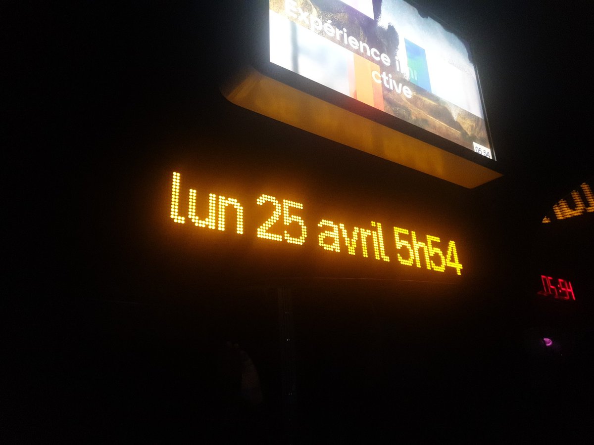 Lelex_13013's tweet photo. #MondayMotivation ! Presque 6h. Bon courage à tous, aux collègues au volant des 🚍, et aussi à @SpanoAlbert et @Elodiegossuin pour #LeMeilleurDesRéveils sur @RFMFrance 🎧🎙🎶📻 https://t.co/0szRi5z8Bt